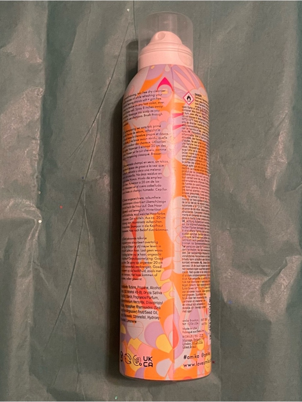 amika Perk Up Dry Shampoo - New 5.3 Oz - Picture 2 of 2